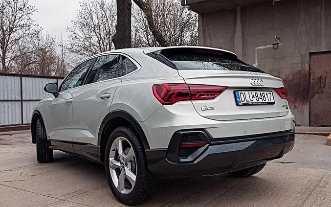 Audi Q3 cena 169000 przebieg: 19500, rok produkcji 2019 z Legnica małe 211